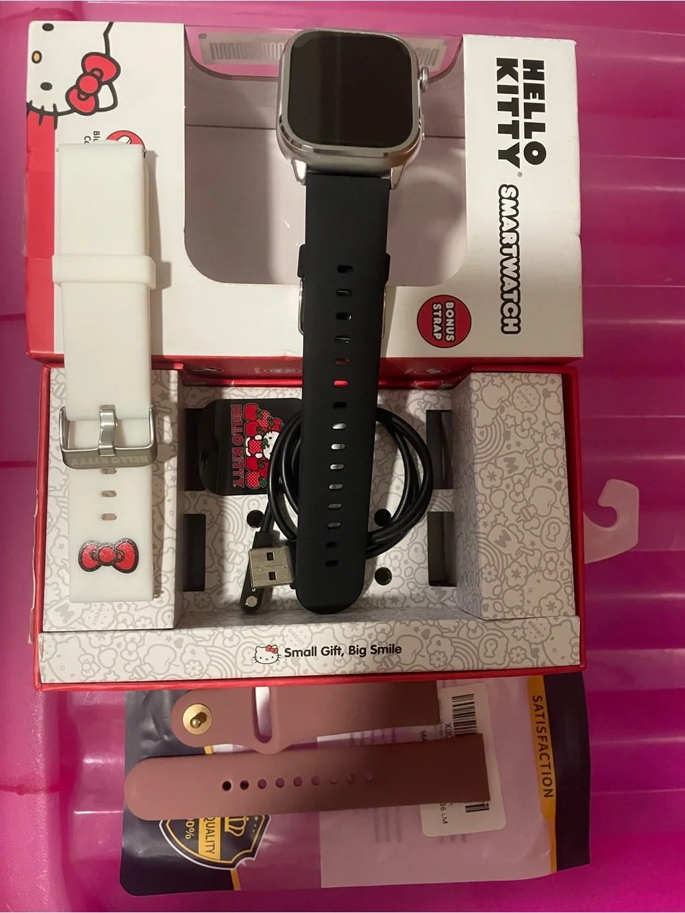 Hello Kitty Bluetooth Smartwatch with Bonus Interchangeable Straps (2)